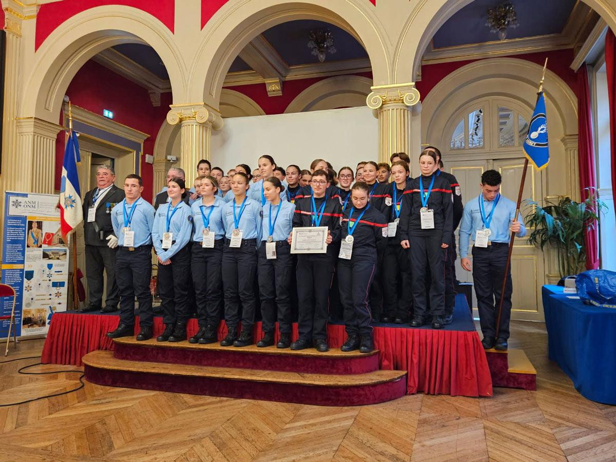 Cadets de la Gendarmerie Haute-Savoie Prix Initiative mémoriel en partenariat avec l’ONAC CVG Cadets de la Gendarmerie Haute-Savoie Prix Initiative mémoriel en partenariat avec l’ONAC CVG